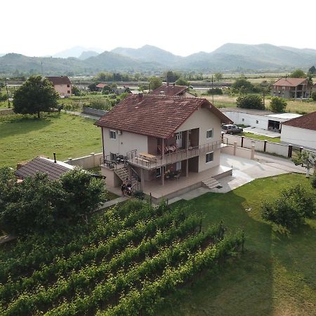Eko Apartmani Krackovic Golubovci Dış mekan fotoğraf