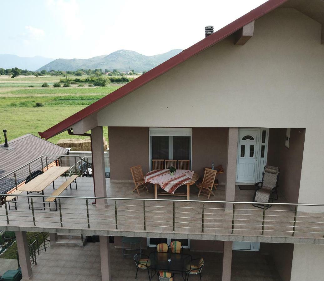 Eko Apartmani Krackovic Golubovci Dış mekan fotoğraf