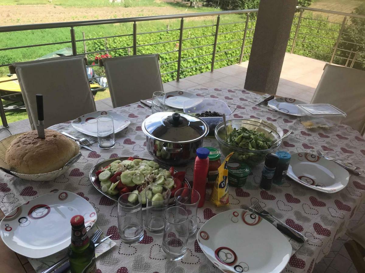 Eko Apartmani Krackovic Golubovci Dış mekan fotoğraf